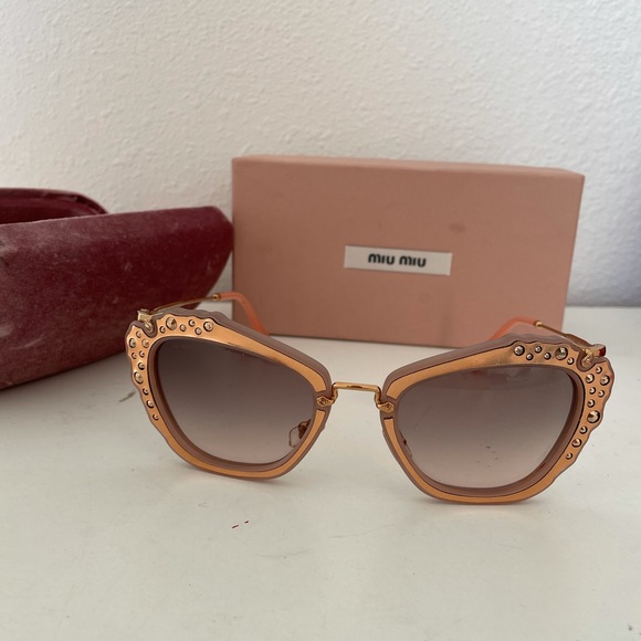 Miu Miu Sunglasses - Picture 12 of 13